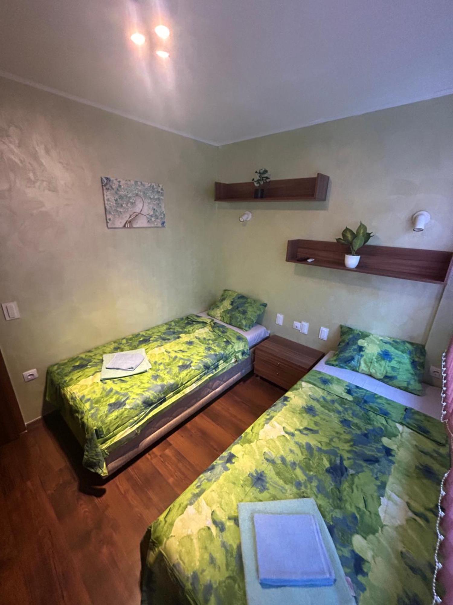 2-Bedroom, 2-Bathroom With Fireplace And Garden At Winslow Infinity بانسكو المظهر الخارجي الصورة