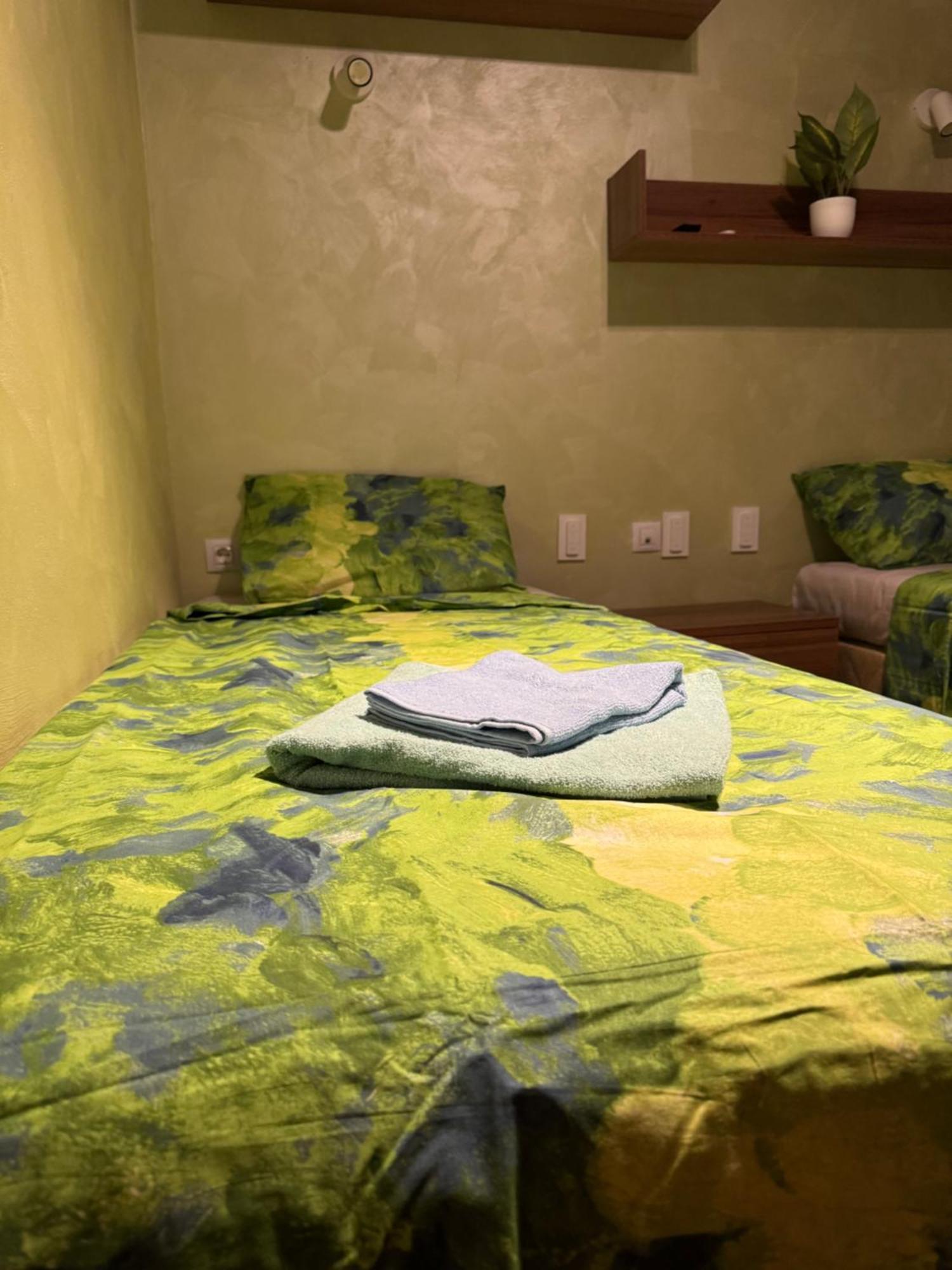 2-Bedroom, 2-Bathroom With Fireplace And Garden At Winslow Infinity بانسكو المظهر الخارجي الصورة